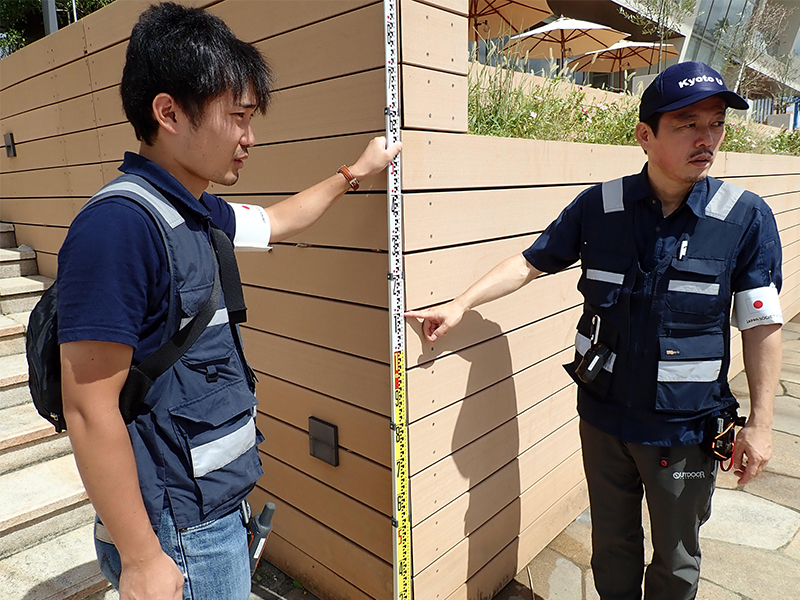 国内外の被災地に足を運び、台風被害の実情を知る